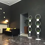 Moderno Hotel 3*
