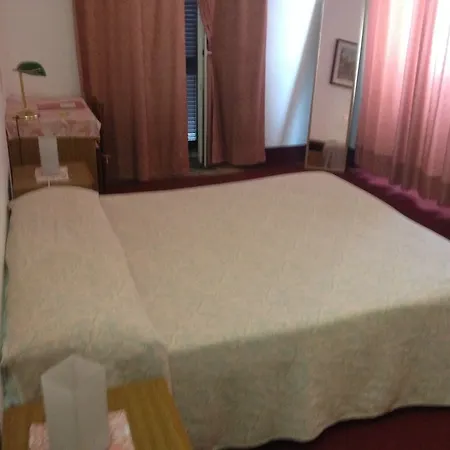 Hotel Moderno