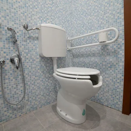 Moderno 3*