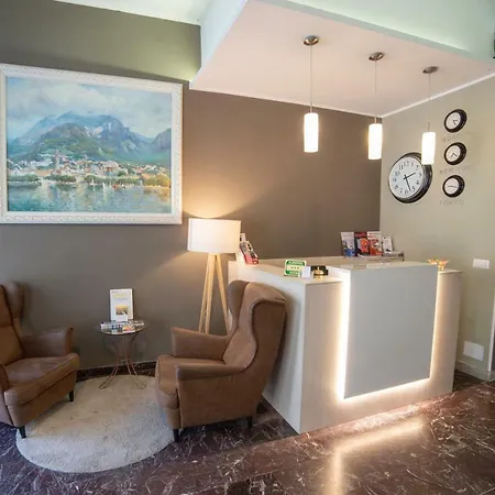 Szálloda Moderno Lecco