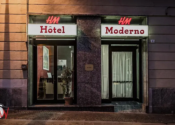 Moderno Отель Лекко