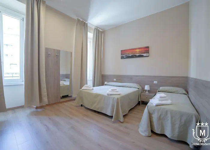 Отель Moderno 3*